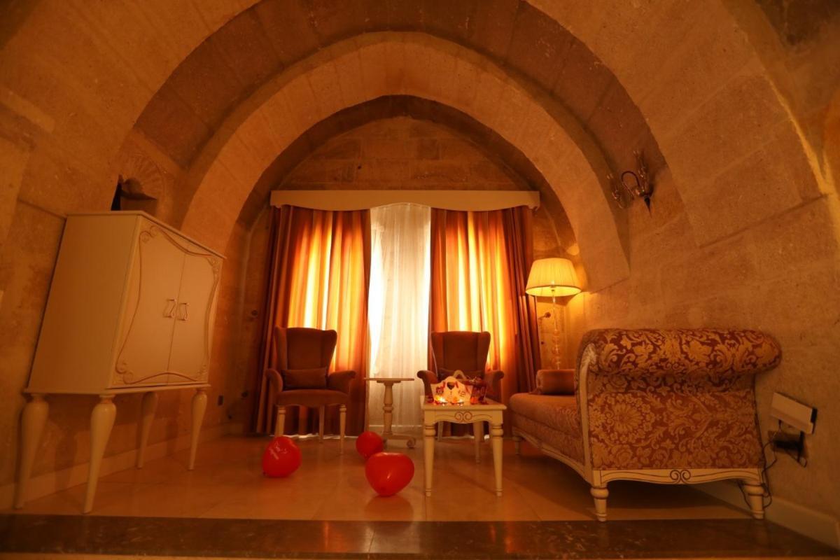 Anatelein Cave Hotel Uchisar Εξωτερικό φωτογραφία