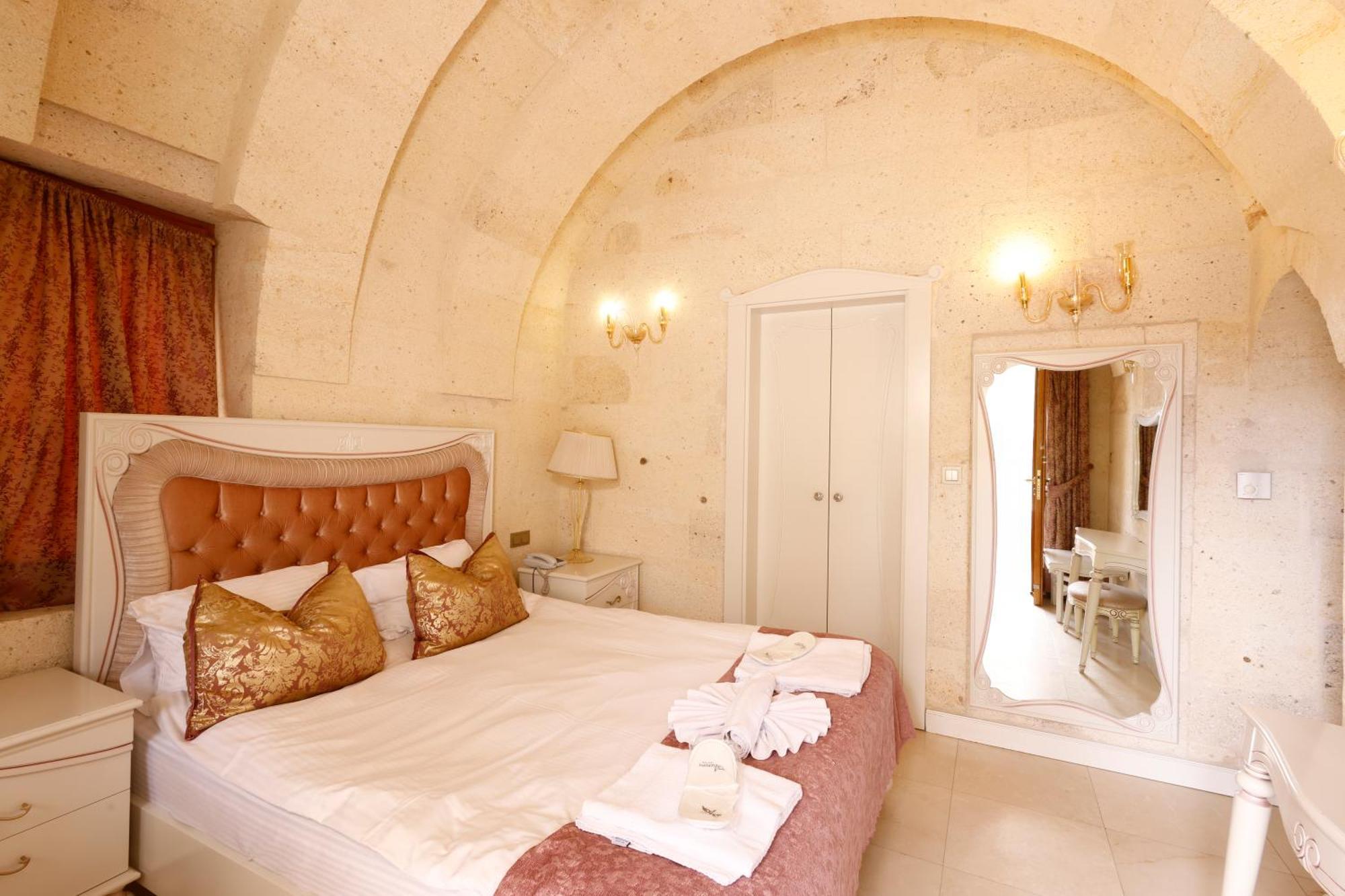 Anatelein Cave Hotel Uchisar Εξωτερικό φωτογραφία