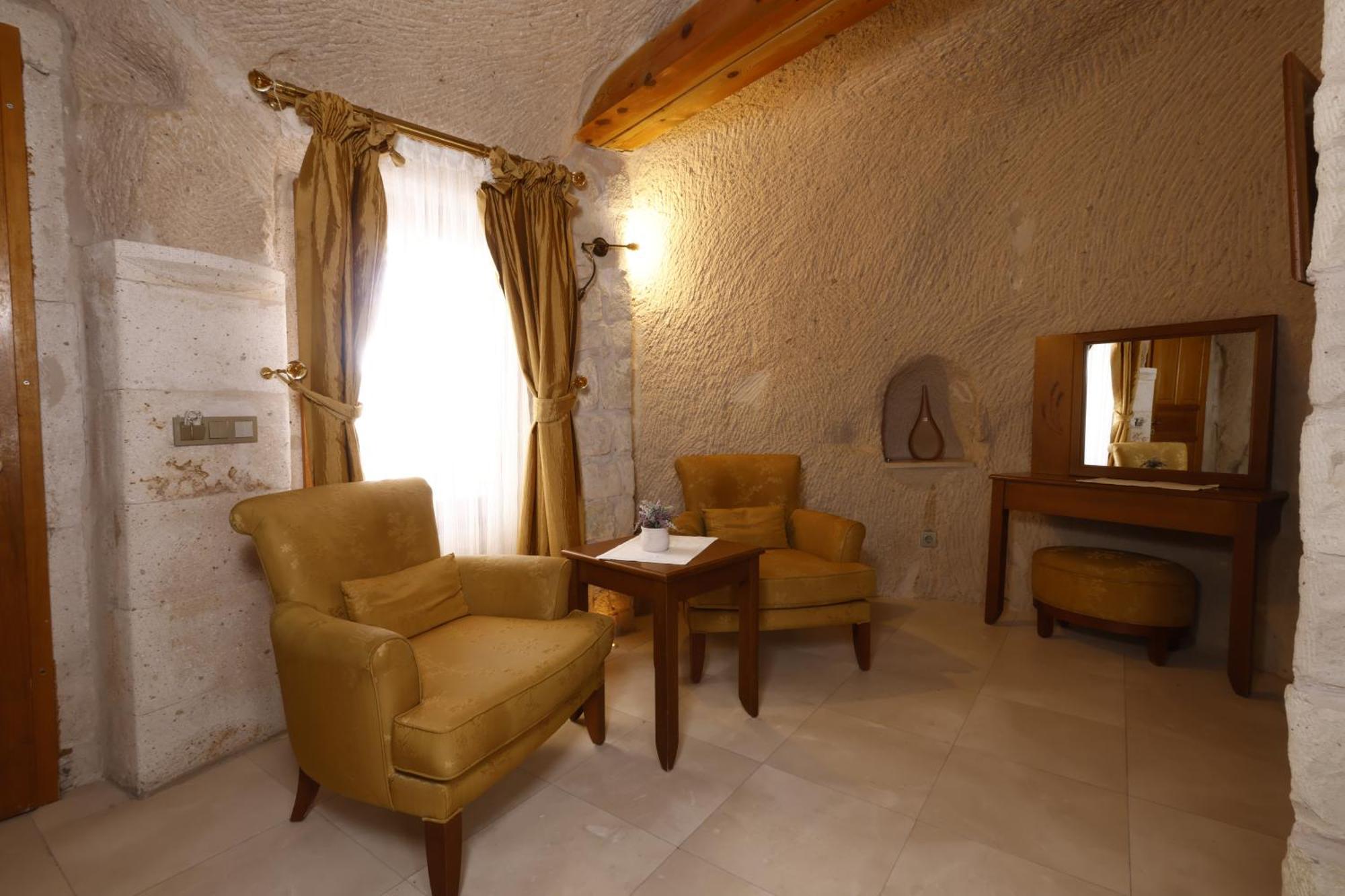 Anatelein Cave Hotel Uchisar Εξωτερικό φωτογραφία