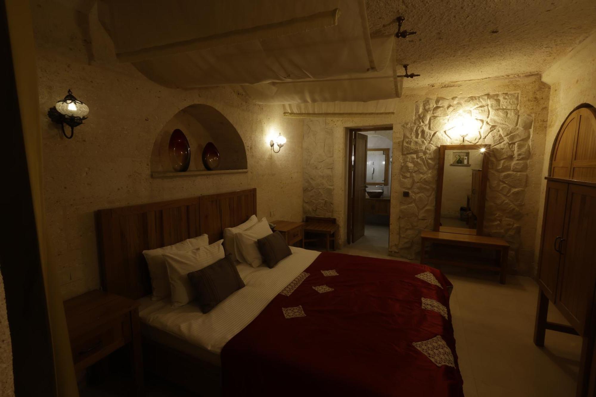 Anatelein Cave Hotel Uchisar Εξωτερικό φωτογραφία