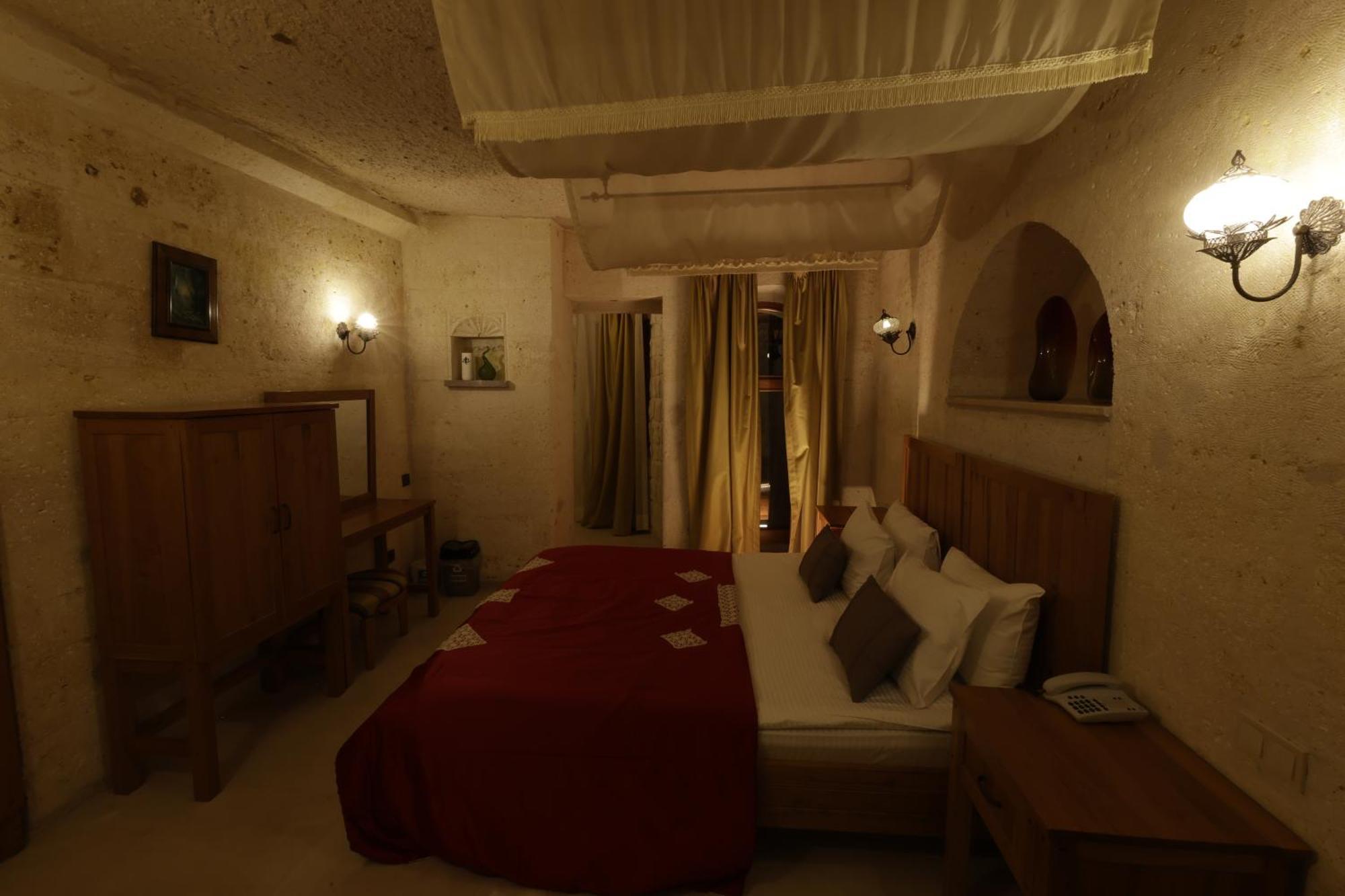 Anatelein Cave Hotel Uchisar Εξωτερικό φωτογραφία